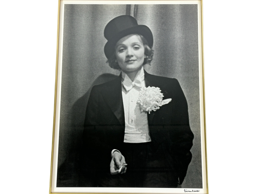 Alfred Eisenstaedt (1898-1995) Hand Signed Limited Edition Marlene Dietrich 1928 Silver Print Made At Time Life Lab In 1990 Hand Signed By Alfred Eisenstaedt Numbered 17 Of 50 - 11 X 15 Framed 23 X 27 [Photo 13]