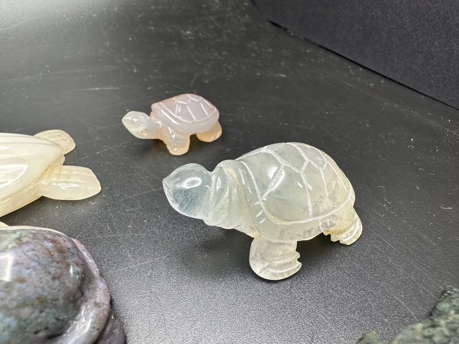 Just Added - (9) Carved Stone Turtle Figurines Of Various Stones 224g [Photo 12]