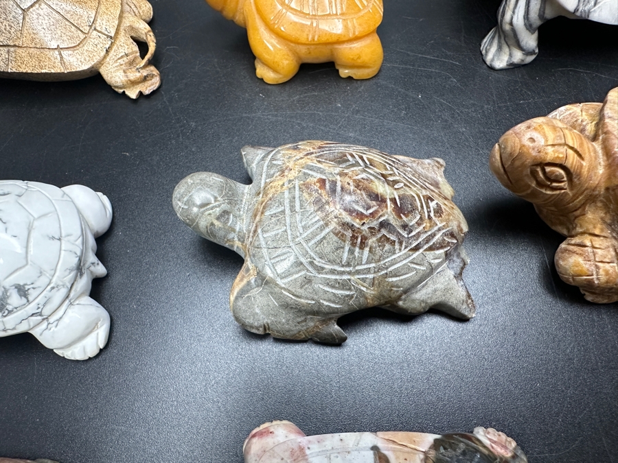 Just Added - (9) Carved Stone Turtle Figurines Of Various Stones 573g [Photo 14]