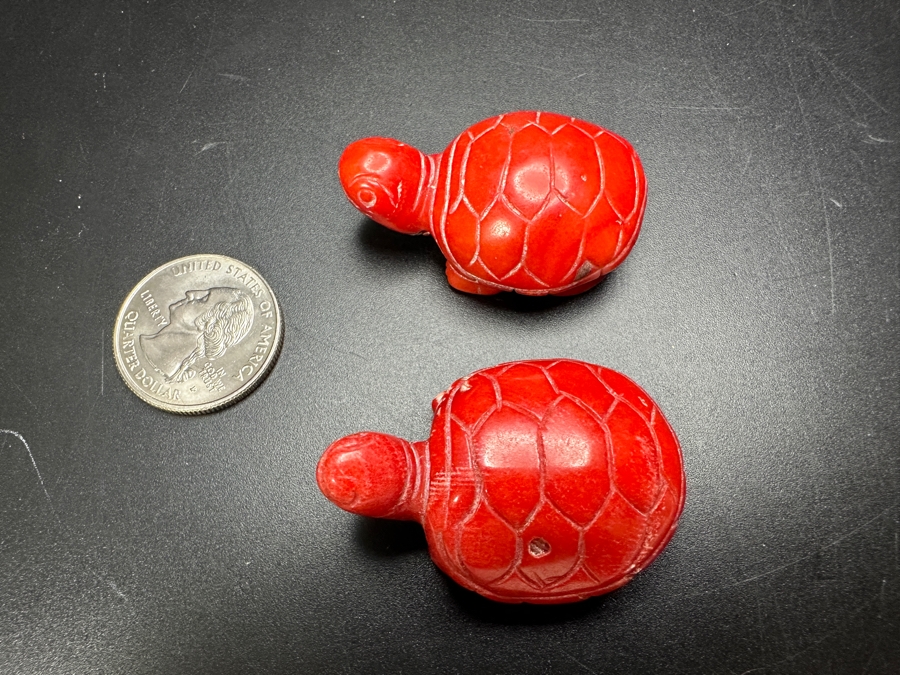 Pair Of Small Carved Red Coral Turtle Figurines 40g [Photo 10]
