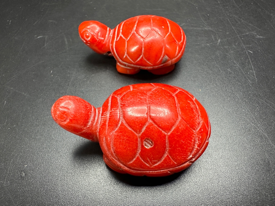 Pair Of Small Carved Red Coral Turtle Figurines 40g [Photo 8]