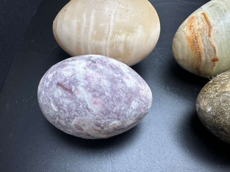 Six Carved Stone Eggs [Photo 2]