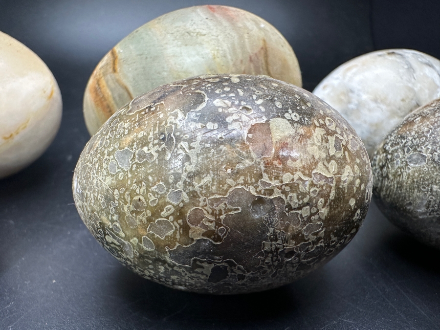 Six Carved Stone Eggs [Photo 8]