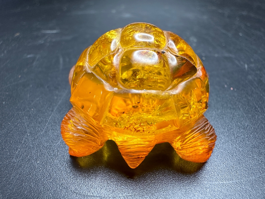 Carved Amber Turtle Figurine 13g [Photo 11]