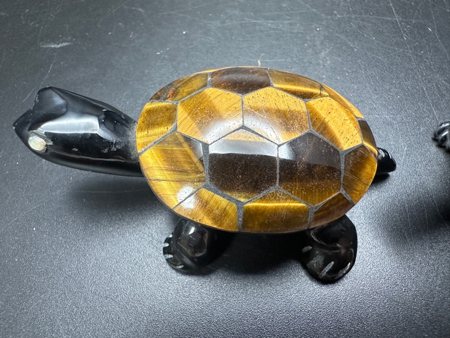 Tiger's Eye & Lapis Lazuli Stone Turtle Figurines 60g [Photo 4]