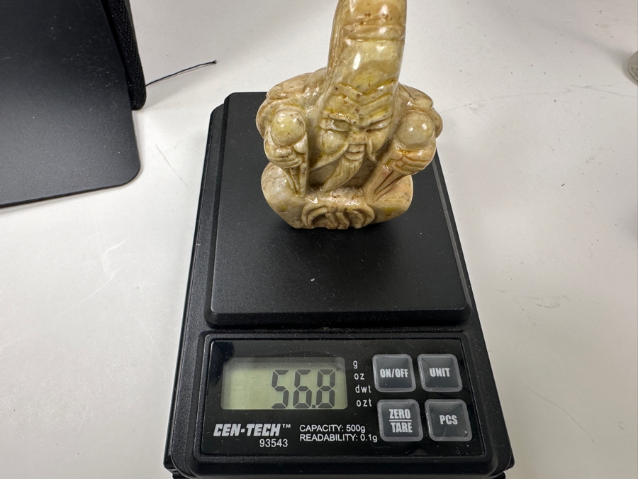 Carved Stone Double-Sided Turtle / Chinese Figure 56.8g [Photo 7]