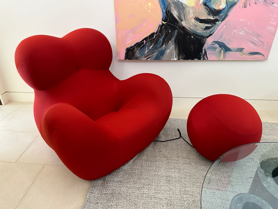 B&B Italia Mamma Armchair And Ball Ottoman (Up 5 Lounge Chair With Up 6 Ottoman) In Red Designed In 1969 By Gaetana Pesce (1939-2024, Italian) Made In Italy 44W X 46D Retails $7,500 [Photo 2]