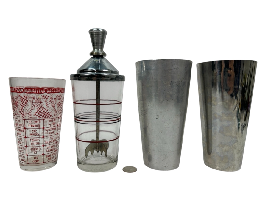 Vintage Ice Breaker Barware with (2) Shaker Cups