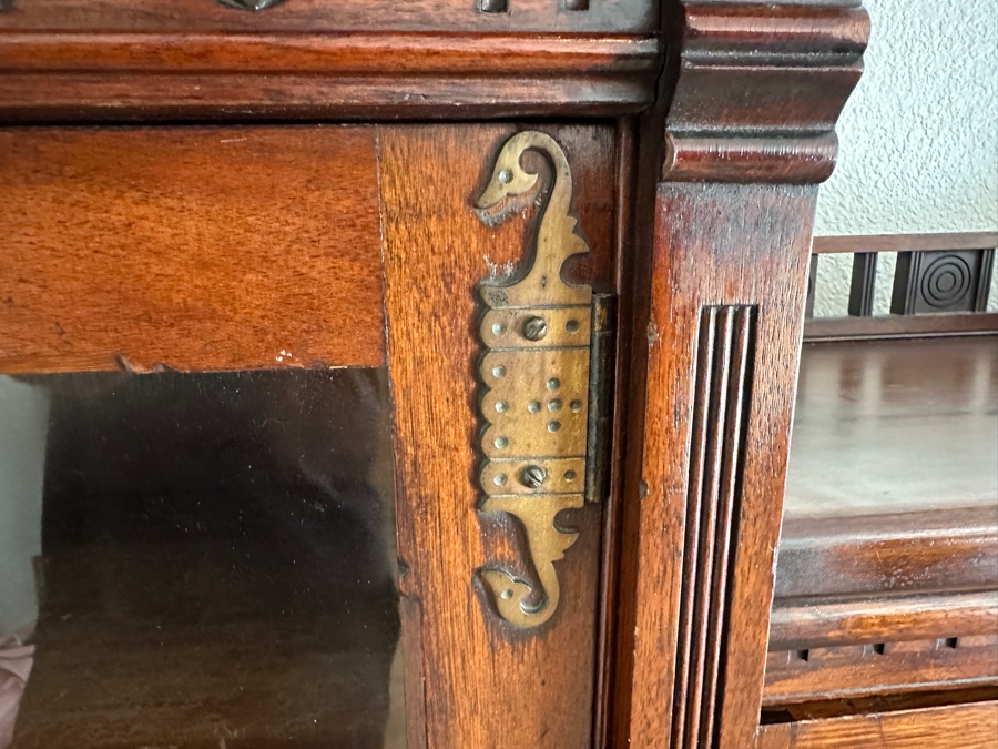 Stunning Antique Victorian Bookcase Lockable With Key 69W X 16D X 58H [Photo 6]