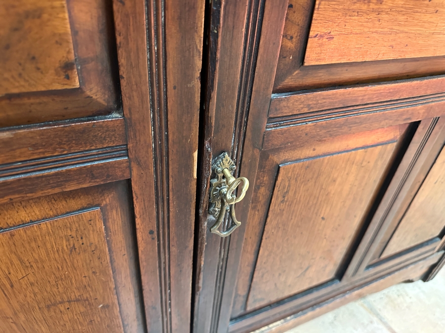 Antique Wooden Cabinet Bookcase 47W X 18D X 88H [Photo 6]