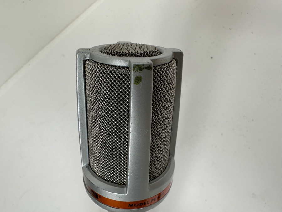 Vintage 1970's Shure PE589 Dynamic Cardoid Microphone [Photo 6]