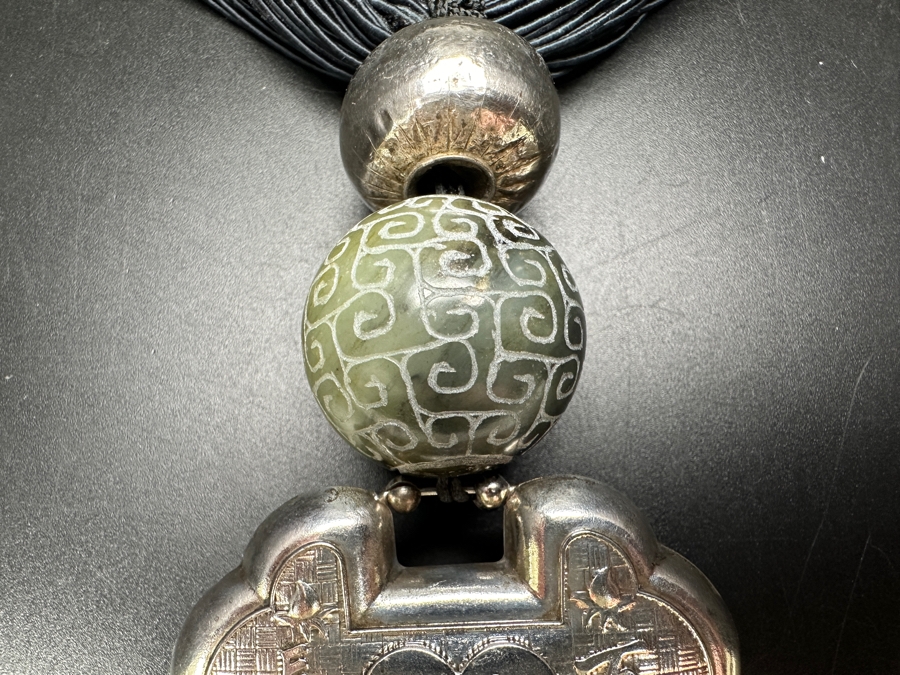 Just Added - Stunning Chinese Statement Necklace With 99% Silver Double-Sided Pendant And Carved Green Stone Ball 78.8g [Photo 19]