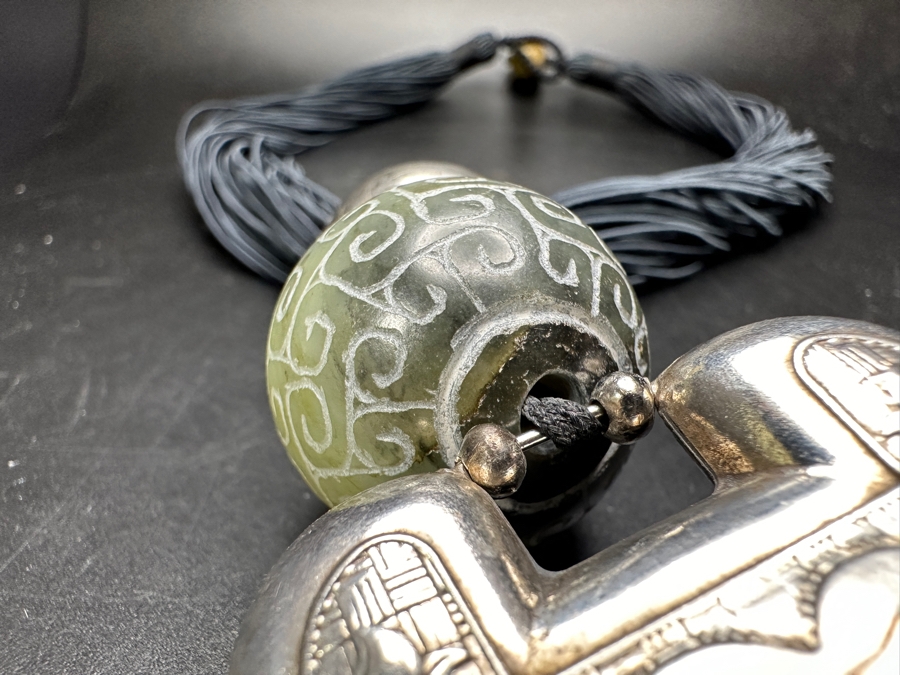 Just Added - Stunning Chinese Statement Necklace With 99% Silver Double-Sided Pendant And Carved Green Stone Ball 78.8g [Photo 20]