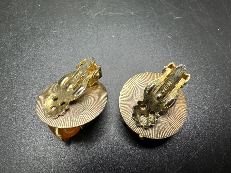 Just Added - Vintage Weiss Clip On Earrings [Photo 5]