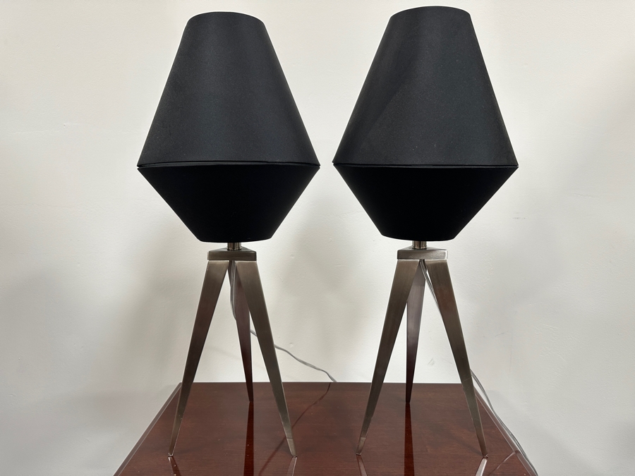 Just Added - Pair Of Metal Tripod Table Lamps 29'H [Photo 2]