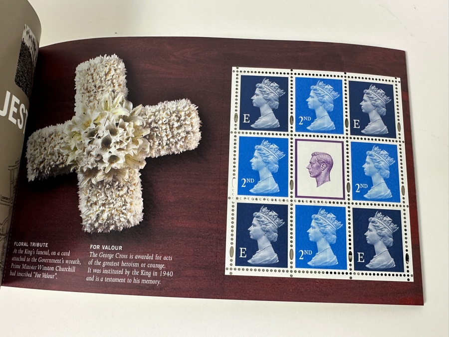 Just Added - (4) Royal Mail Mint Book Of Stamps HM Queen Elizabeth [Photo 5]