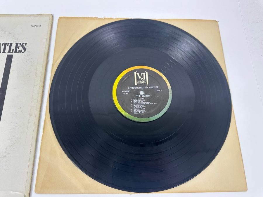Just Added - Introducing... The Beatles Vee-Jay Vinyl Record Album SR 1062 [Photo 6]