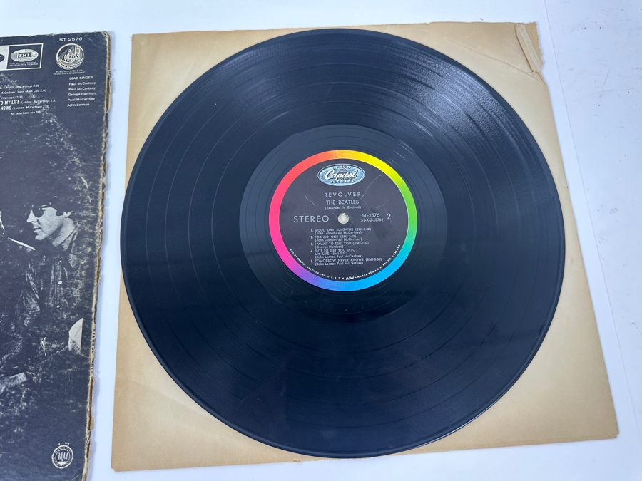 Just Added - Revolver - The Beatles Vinyl Record Album ST-2576 [Photo 6]
