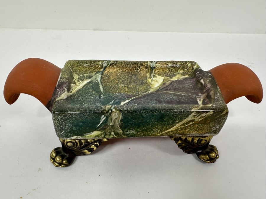 Vintage MacKENZiE-CHiLDS Salt and Pepper Shaker Set 8'W x 7'H  [Photo 10]