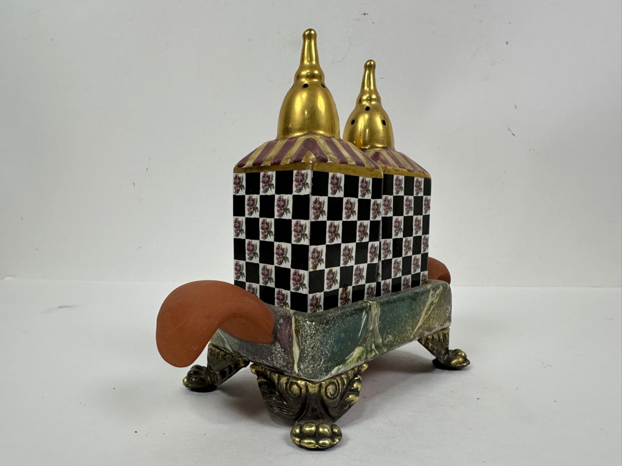Vintage MacKENZiE-CHiLDS Salt and Pepper Shaker Set 8'W x 7'H  [Photo 4]