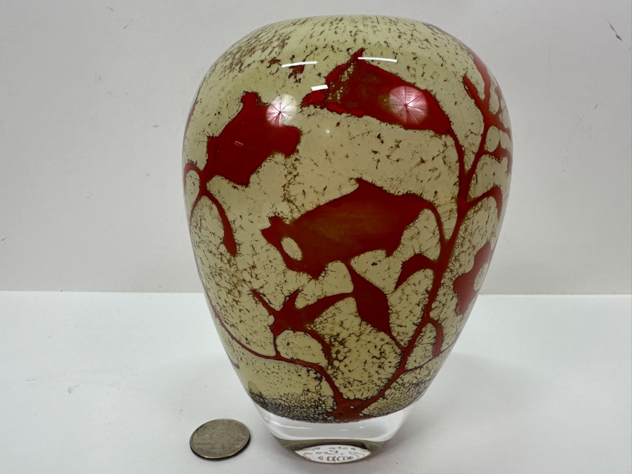 Kosta Boda Papi Vase by Olle Brozén from the Floating Flowers Series 6'H [Photo 3]