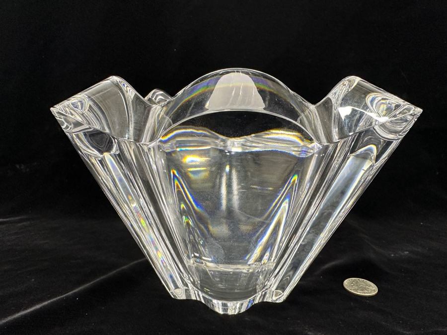 Kosta Boda Signed Anna Ehrner Scalloped Crystal Clear Glass Vase 9.5'W x 6'H [Photo 2]