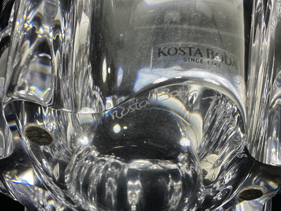Kosta Boda Signed Anna Ehrner Scalloped Crystal Clear Glass Vase 9.5'W x 6'H [Photo 9]