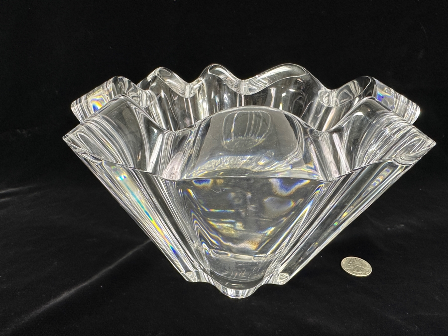 Kosta Boda Signed Anna Ehrner Scalloped Crystal Clear Glass Vase 9.5'W x 6'H [Photo 3]