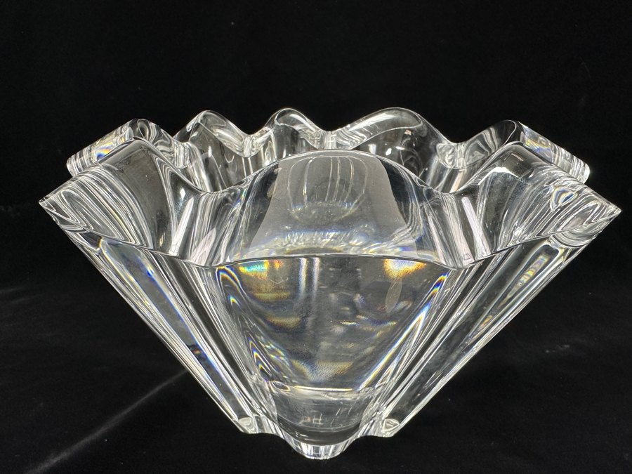 Kosta Boda Signed Anna Ehrner Scalloped Crystal Clear Glass Vase 9.5'W x 6'H [Photo 6]