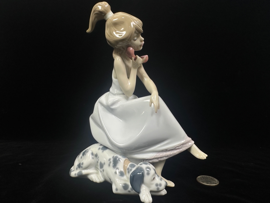 Vintage Lladro 'Chit Chat' Porcelain Figurine #5466 7.75'H 1988 [Photo 3]