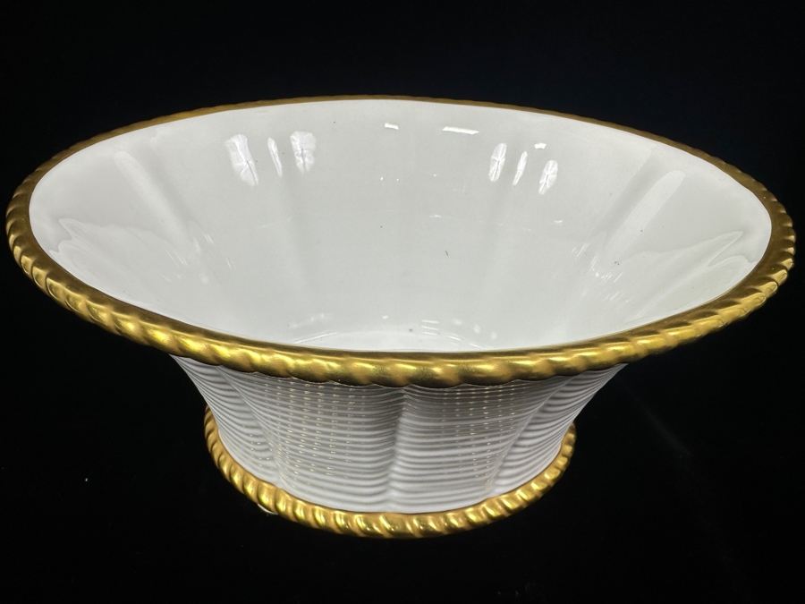 Vista Alegre Portugese Porcelain Bowl 10'w x 7.5'D x 4.25'H [Photo 4]