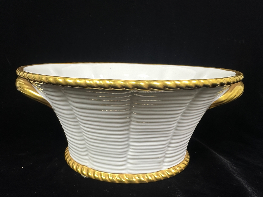 Vista Alegre Portugese Porcelain Bowl 10'w x 7.5'D x 4.25'H [Photo 3]