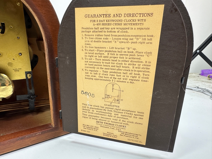 Vintage Seth Thomas Westminister Chime Mantle Clock Working with Key 20'W x 6'D x 9.5'H [Photo 7]