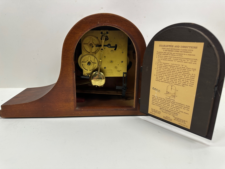 Vintage Seth Thomas Westminister Chime Mantle Clock Working with Key 20'W x 6'D x 9.5'H [Photo 5]
