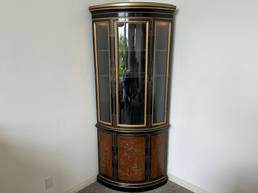 Just Added - Vintage Drexel 'Et Cetera' Chinoiserie Decorated Corner Display Curio Cabinet With Overhead Lighting 36W X 78H [Photo 2]