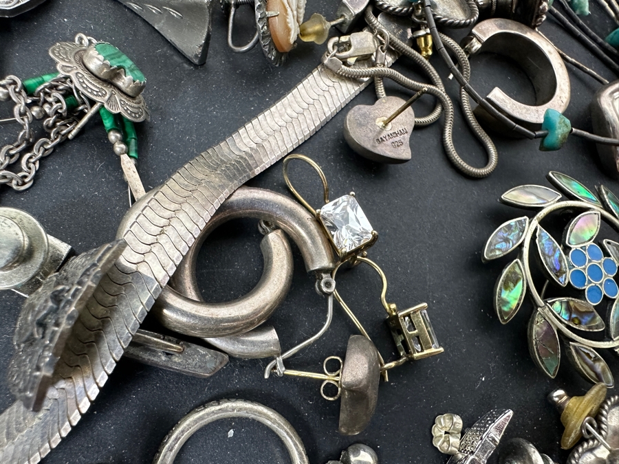 Sterling Silver Lot With Various Jewelry Pieces 273g - Approximate Melt Value Is $290 [Photo 12]