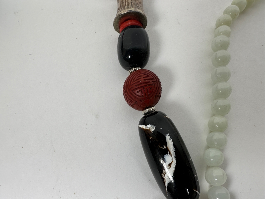 (3) Necklaces [Photo 5]