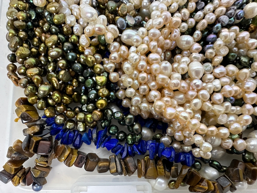 Large Collection Of Various Pearls And Various Stone Beads [Photo 2]