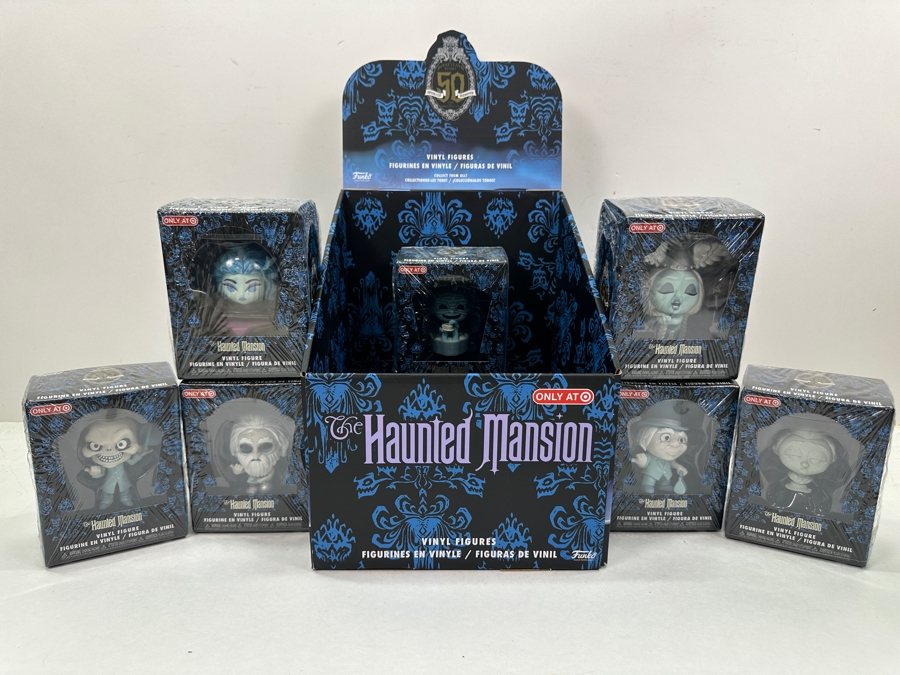 Disneyland 50th Anniversary Of The Haunted Mansion (7) Funko Vinyl Figures Plus Store Display 2019 [Photo 7]
