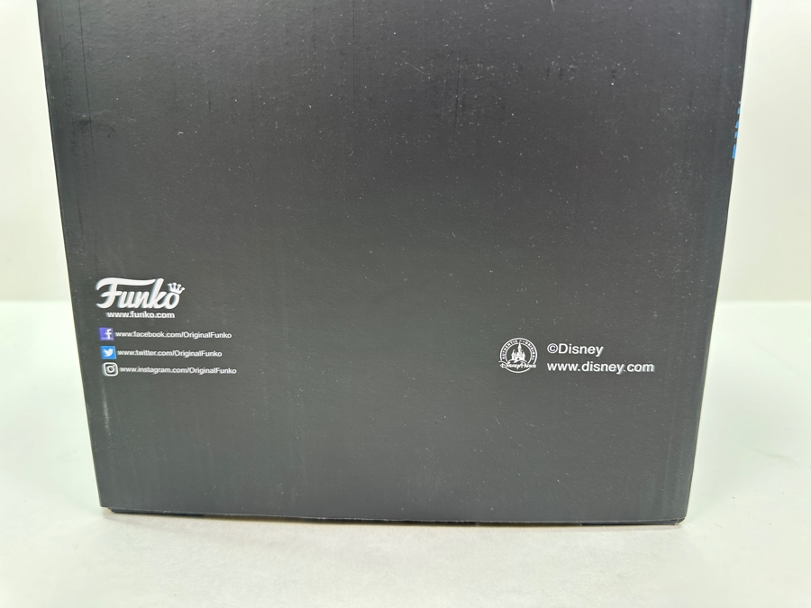 Disneyland 50th Anniversary Of The Haunted Mansion (7) Funko Vinyl Figures Plus Store Display 2019 [Photo 18]