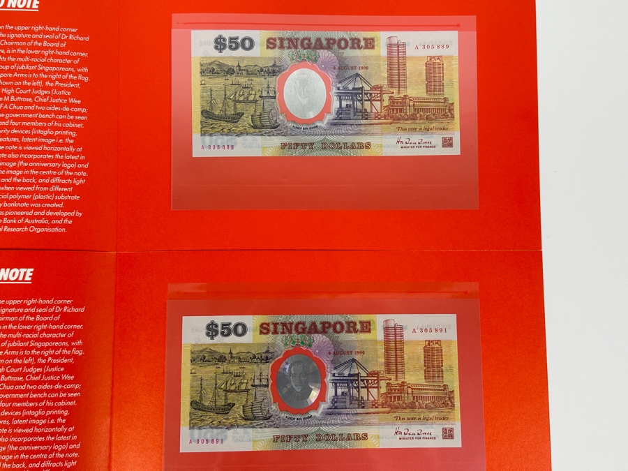 Pair Of Mint Uncirculated Singapore Commemorative $50 Notes Fifty Dollars First Issued In Singapore To Celebrate The Nation's 25th Year Of Independence Limited To 300,000 With 9 August 1990 Anniversary Date Featuring Hologram Of Yusof Bin Ishak [Photo 2]