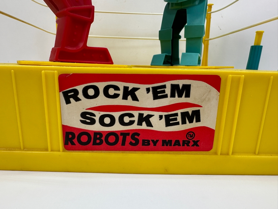 Vintage Rock 'Em Sock 'Em Robots Boxing Toy By Marx Working In Great Condition 20'W X 15'D X 12'H [Photo 6]