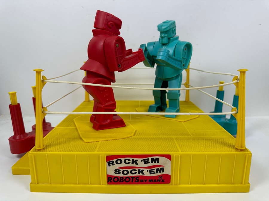 Vintage Rock 'Em Sock 'Em Robots Boxing Toy By Marx Working In Great Condition 20'W X 15'D X 12'H [Photo 3]