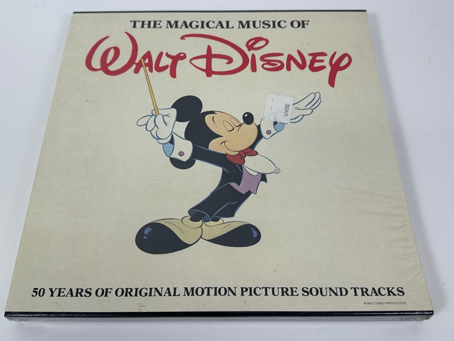 Vintage 1978 Factory Sealed Box Set Of 4 X Vinyl Records With 52 Page Full-Color Book: The Magical Music Of Walt Disney 50 Years Of Original Motion Picture Sound Tracks Ovation Records OV 5000 [Photo 3]