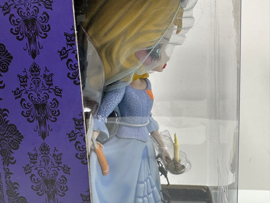 Disney Theme Park Vinyl Collectible 9' Figure Special Edition Disneyland The Haunted Mansion The Bride Returns A Vinylmation & WonderGround Gallery Collaboration [Photo 6]