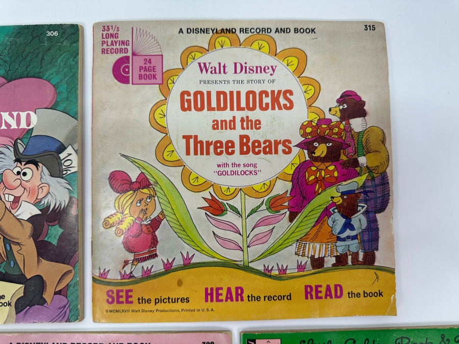 (5) Walt Disney's Disneyland Records And Books [Photo 3]