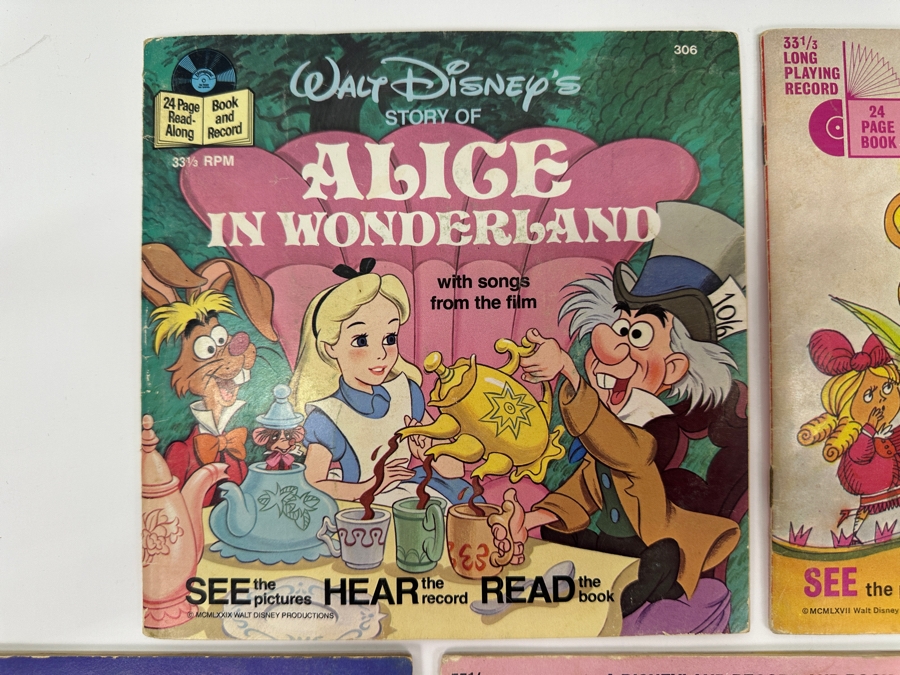(5) Walt Disney's Disneyland Records And Books [Photo 2]
