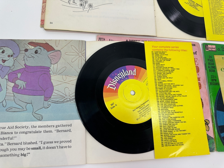 (5) Walt Disney's Disneyland Records And Books [Photo 12]