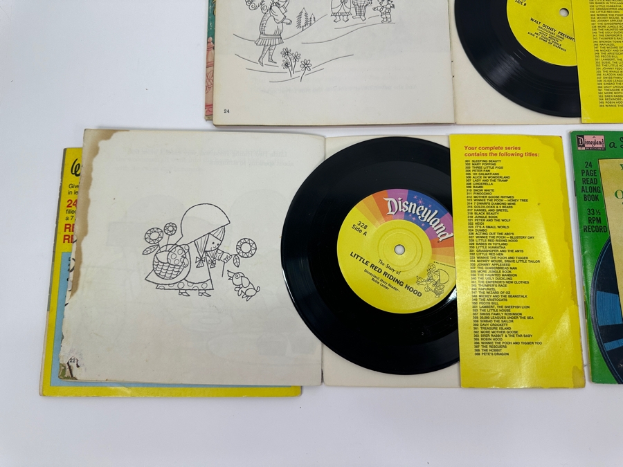 (5) Walt Disney's Disneyland Records And Books [Photo 14]