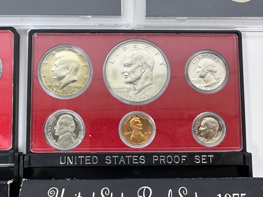 (7) United States Proof Coin Sets From The Years: 1968, 1970, 1971, 1972, 1973, 1974 And 1975 [Photo 11]